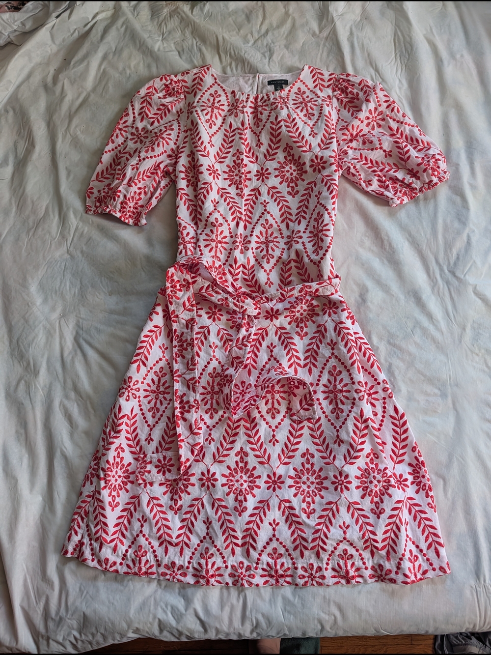 Ann Taylor Red White Floral Eyelet Dress Tie Waist Short Sleeve Dress Sz XS - Picture 4 of 12